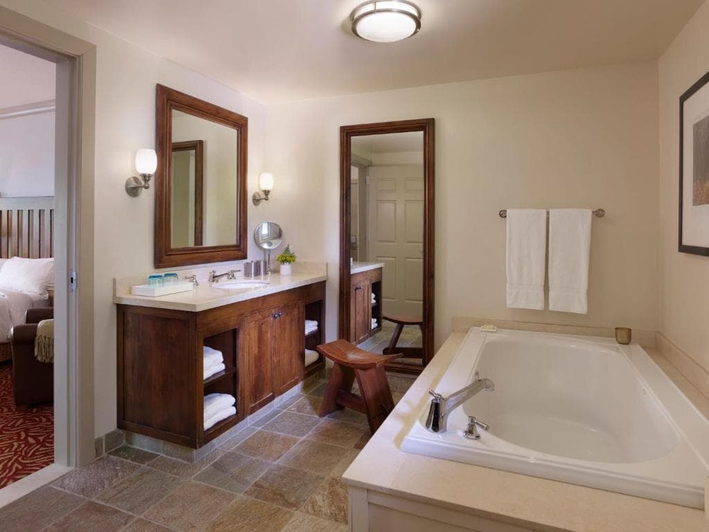 Harvest Inn, photo 2