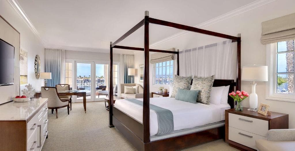 Balboa Bay Resort, photo 1