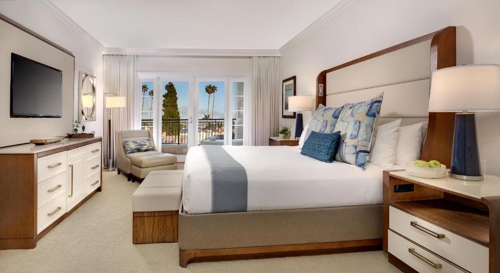Balboa Bay Resort, photo 2