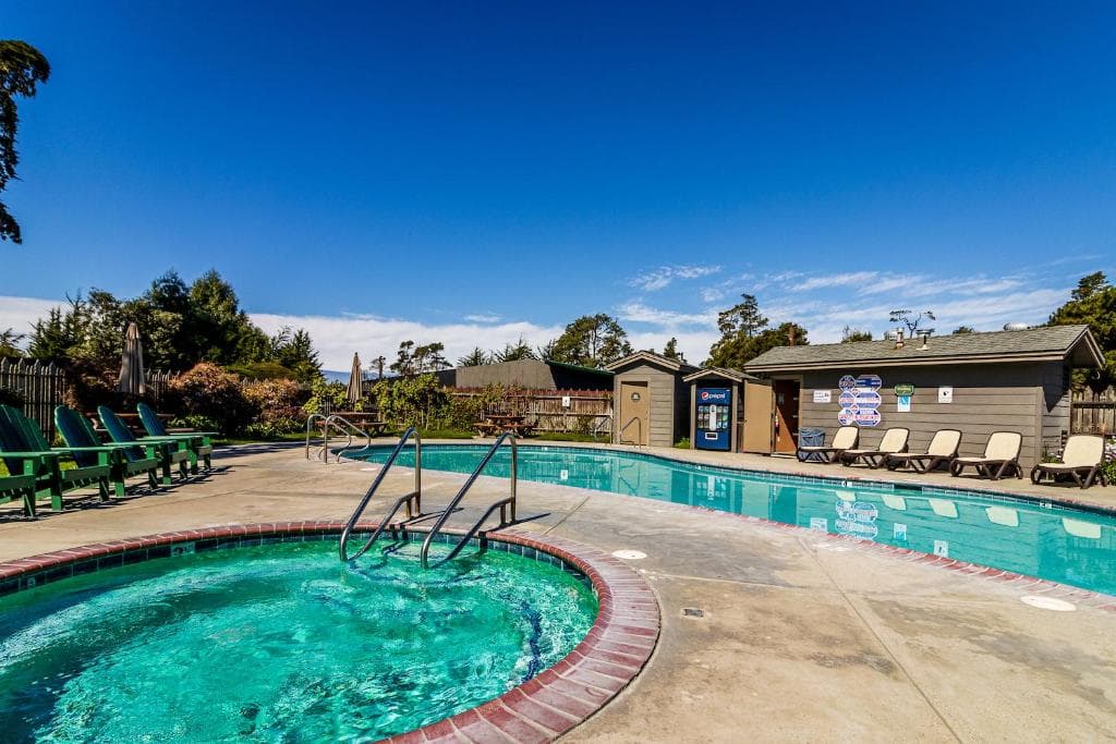 Cambria Pines Lodge, photo 2