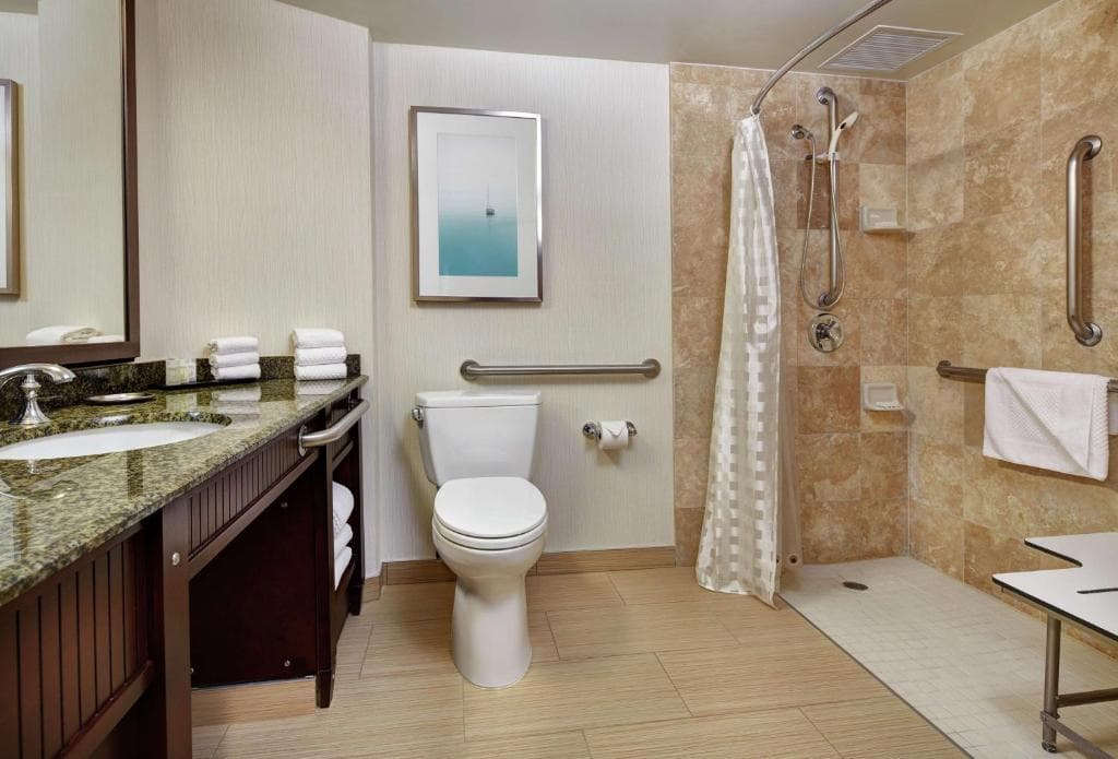 Embassy Suites Hotel - San Diego, La Jolla, photo 3