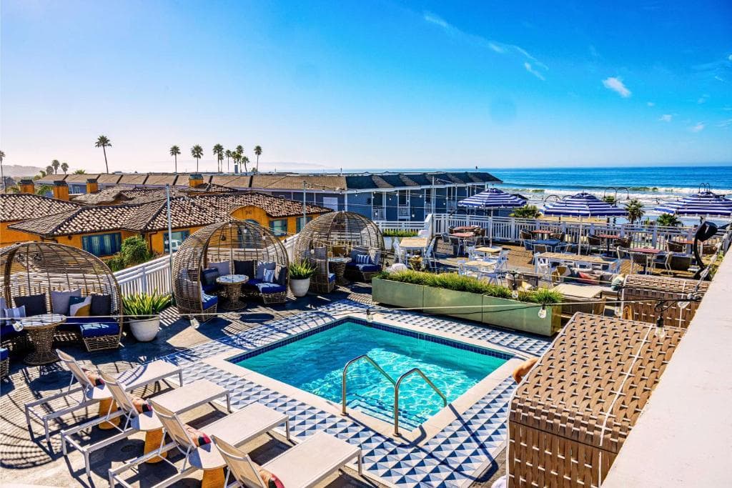 Inn at the Pier Pismo Beach, Curio Collection by Hilton, photo 4