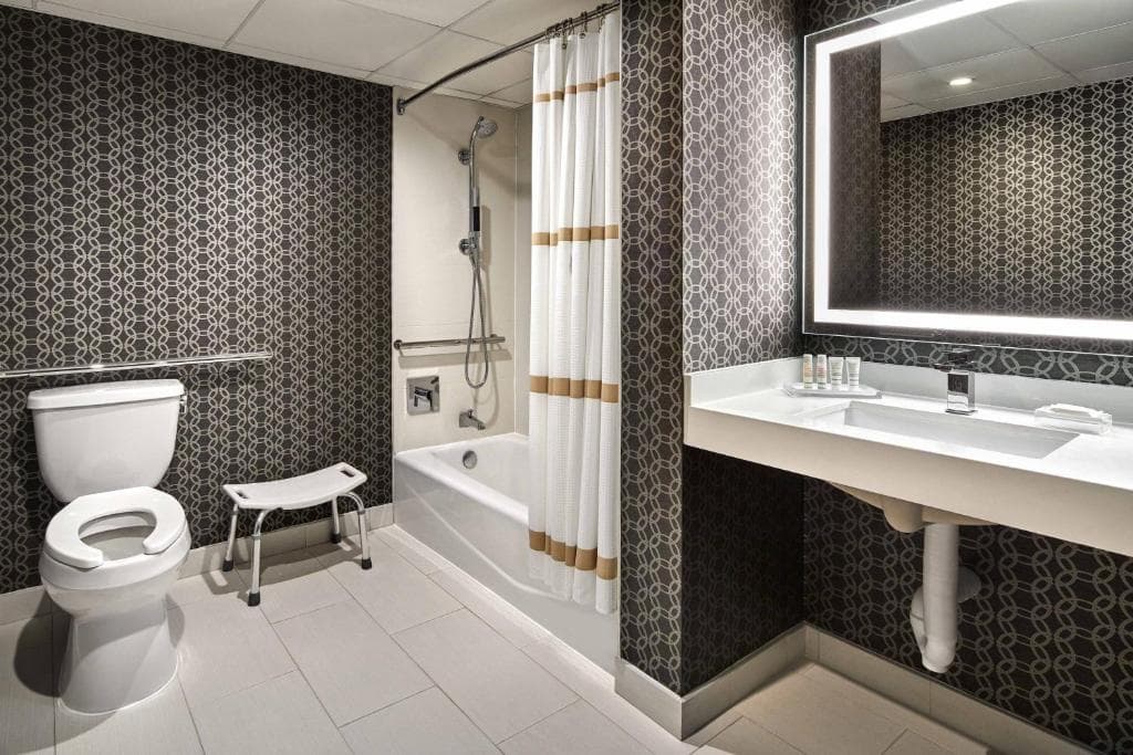 Los Angeles Airport Marriott, photo 3